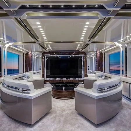 Hotel en barco Mermaid *